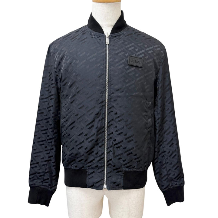 Great VERSACE Bomber jacket Greca logo all-over print padded jacket