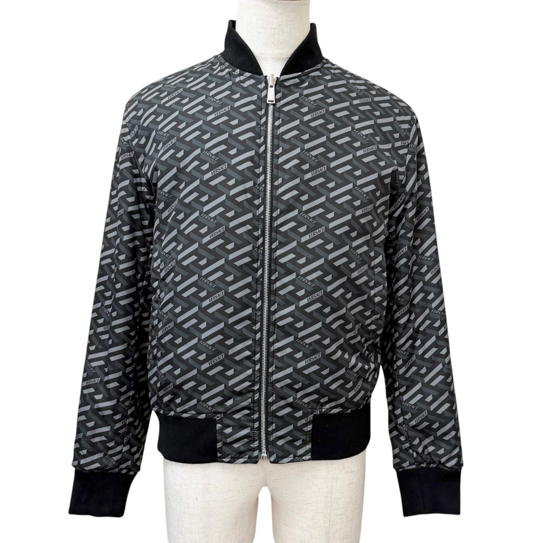 Great VERSACE Bomber jacket Greca logo all-over print padded jacket