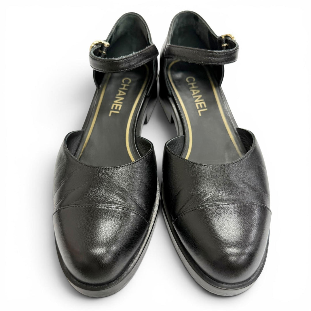 Great CHANEL pumps Merry Jane COCO MarkChain Ankle Strap black leather 38 G39858