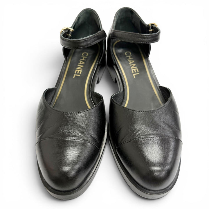 Great CHANEL pumps Merry Jane COCO MarkChain Ankle Strap black leather 38 G39858