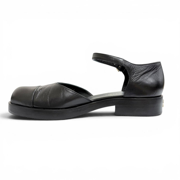 Great CHANEL pumps Merry Jane COCO MarkChain Ankle Strap black leather 38 G39858