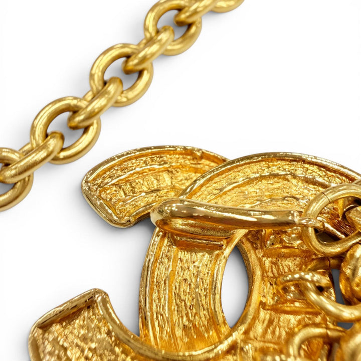 Great CHANEL belt 6051 COCO Mark Matelassé Chain Belt gold Women