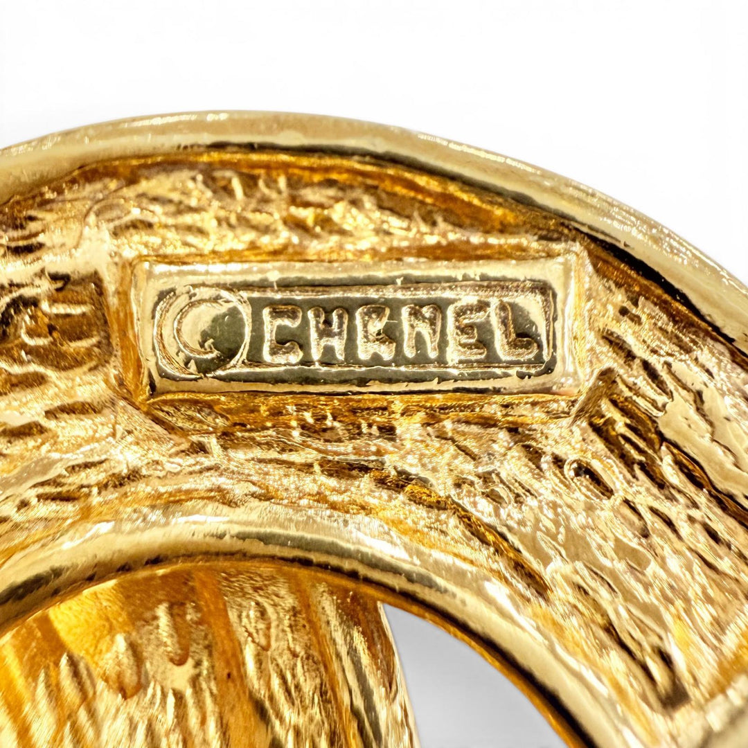 Great CHANEL belt 6051 COCO Mark Matelassé Chain Belt gold Women