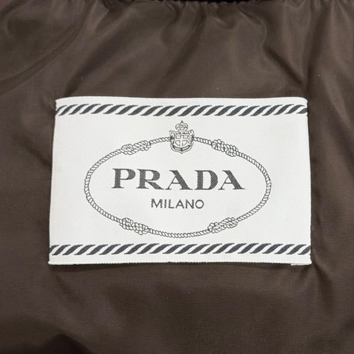Excellent PRADA Down jacket Triangle velvet cropped 2-way down vest 36 291805