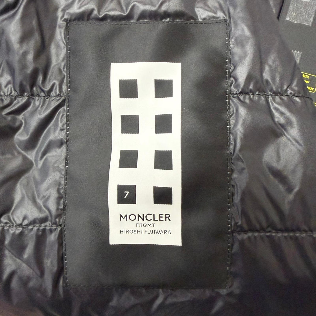 Pristine MONCLER GENIUS 7 FRAGMENT Down jacket ANISE