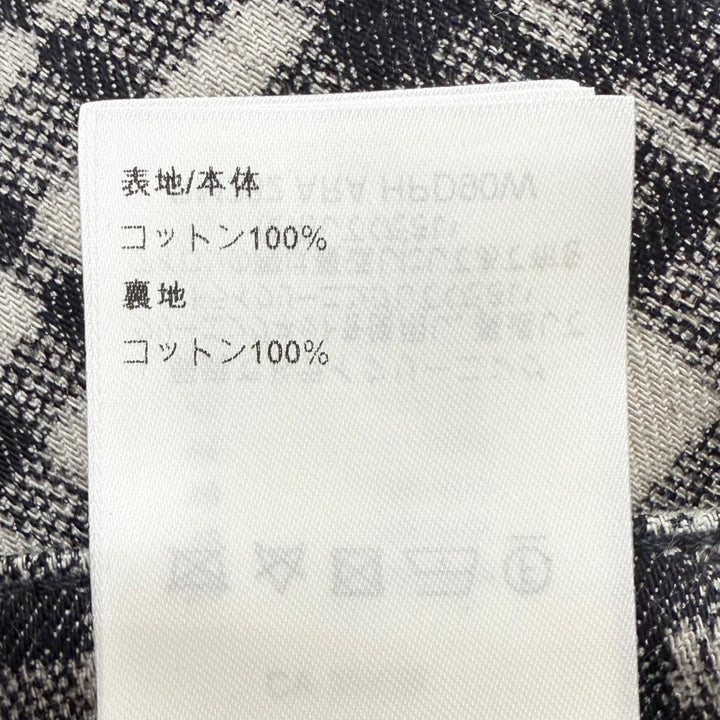 Excellent LOUIS VUITTON Shorts Logo check pattern leather patch