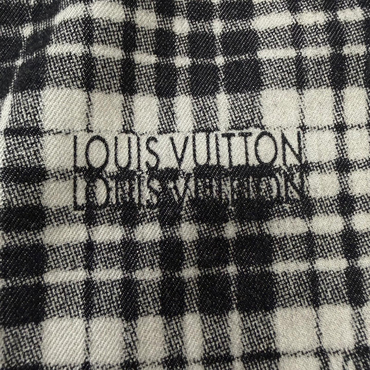 Excellent LOUIS VUITTON Shorts Logo check pattern leather patch