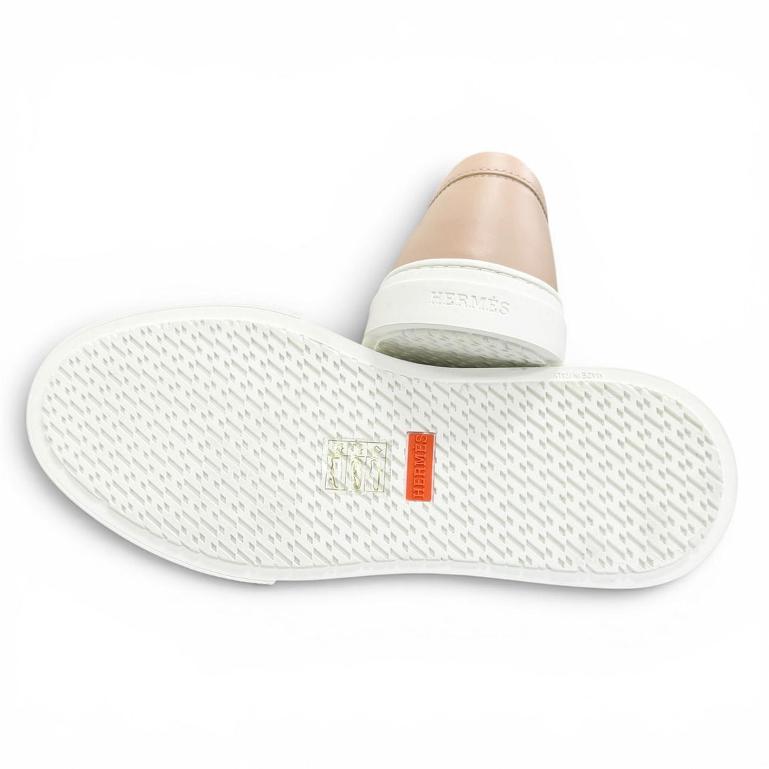Pristine HERMES Leather shoes GAME kelly buckle pink beige leather 37 231017Z