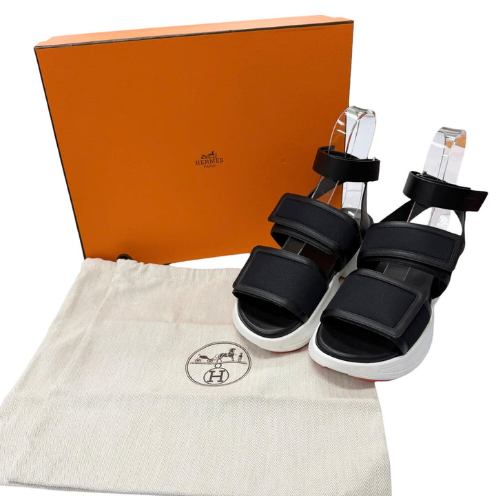 Great HERMES Sandals Geek strap black leather Women 37 RG231219Z