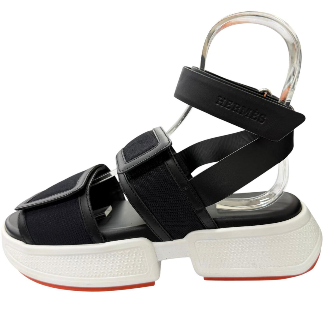 Great HERMES Sandals Geek strap black leather Women 37 RG231219Z