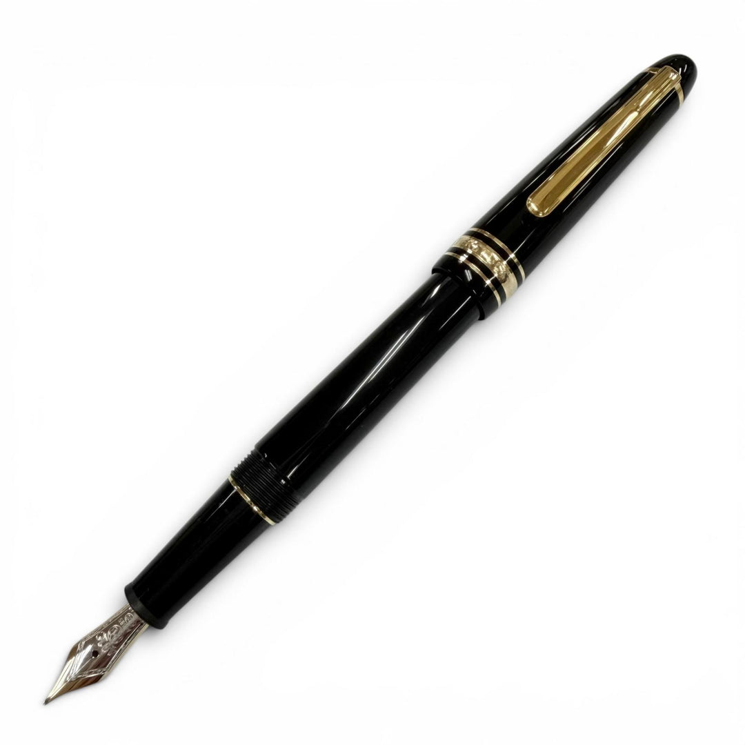 Great MONTBLANC fountain pen Meisterstück 145 Classic white star black 14K mens