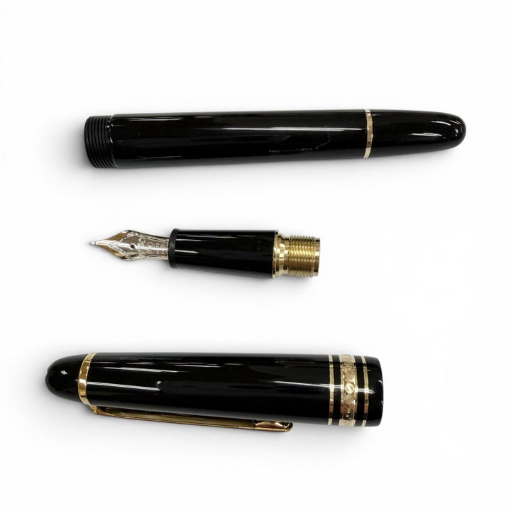 Great MONTBLANC fountain pen Meisterstück 145 Classic white star black 14K mens
