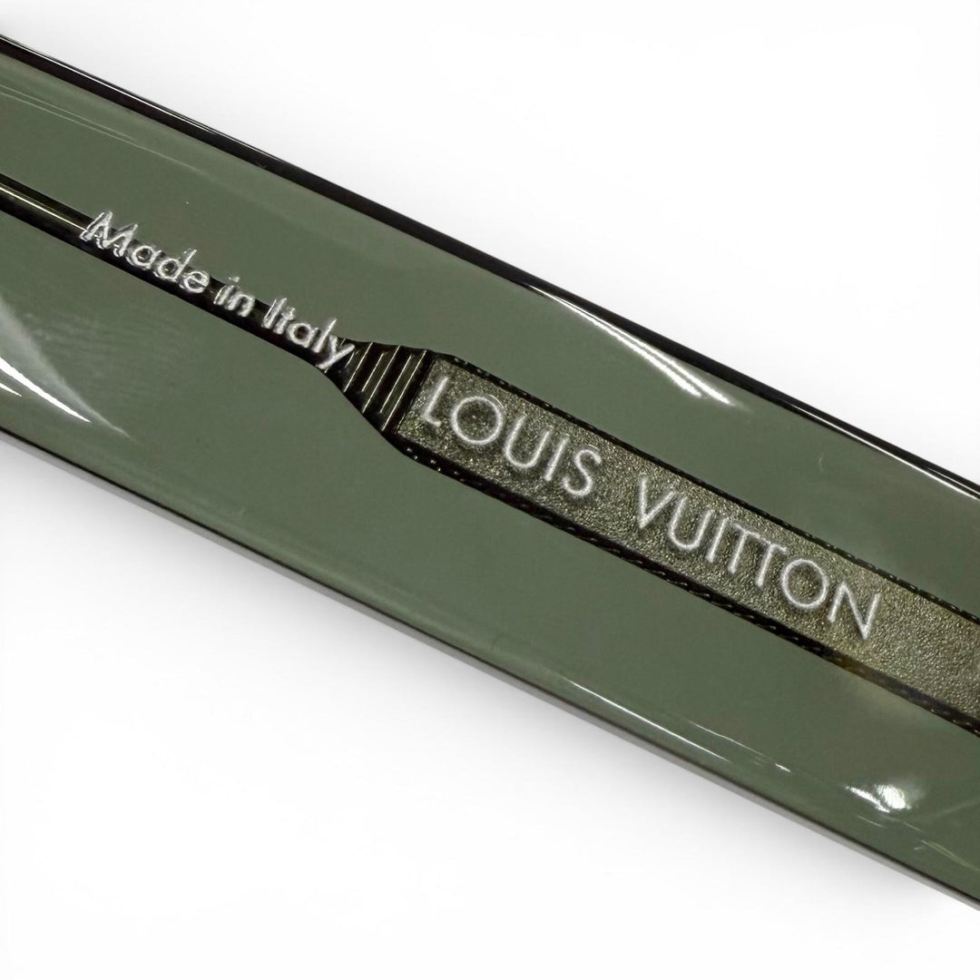 Great LOUIS VUITTON sunglasses LV Escape Square Clear Khaki mens Z2631E