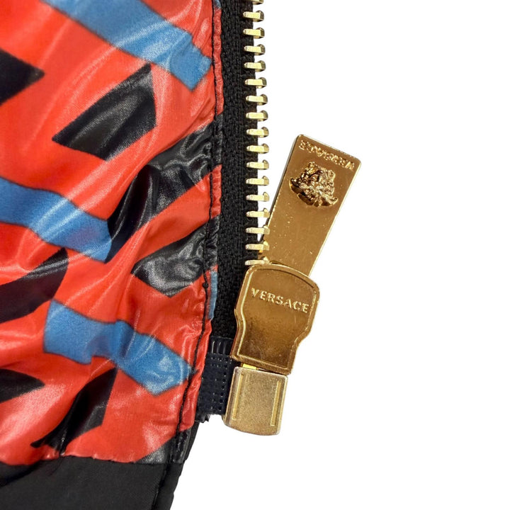 Great VERSACE Down jacket Medusa Button Hooded Red series Nylon Women 38 1001397