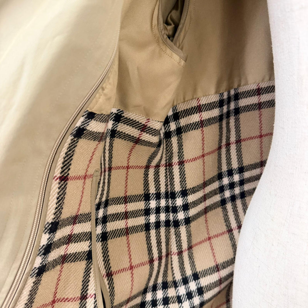 Great BURBERRY LONDON coat Nova check pattern lining included