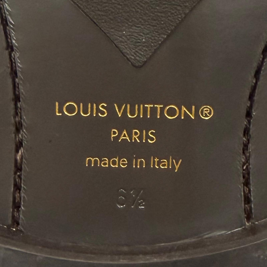 Great LOUIS VUITTON Leather shoes Lace-up LV stamp Dark brown Epi mens 6.5