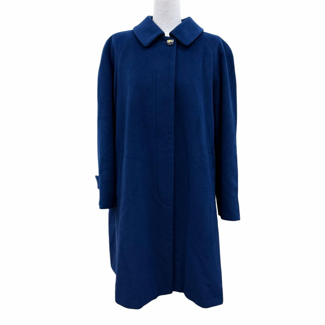 Great Burberrys coat Made with 100% Angora fabric and featuring a logo button. 9