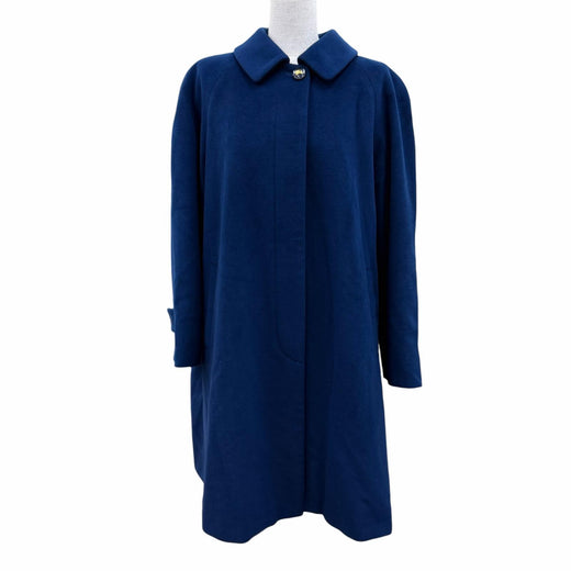 Great Burberrys coat Made with 100% Angora fabric and featuring a logo button. 9