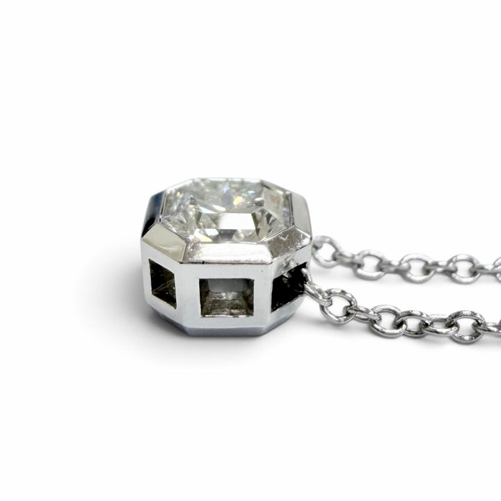 Great TIFFANY&Co. Necklace Lucida Diamond PT750