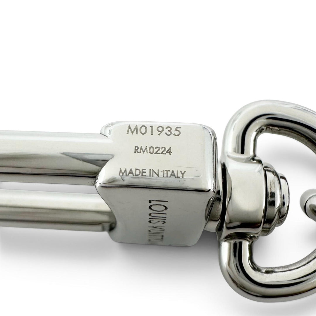 Excellent LOUIS VUITTON charm Keychain LV Tubular key ring Silver Women M01935