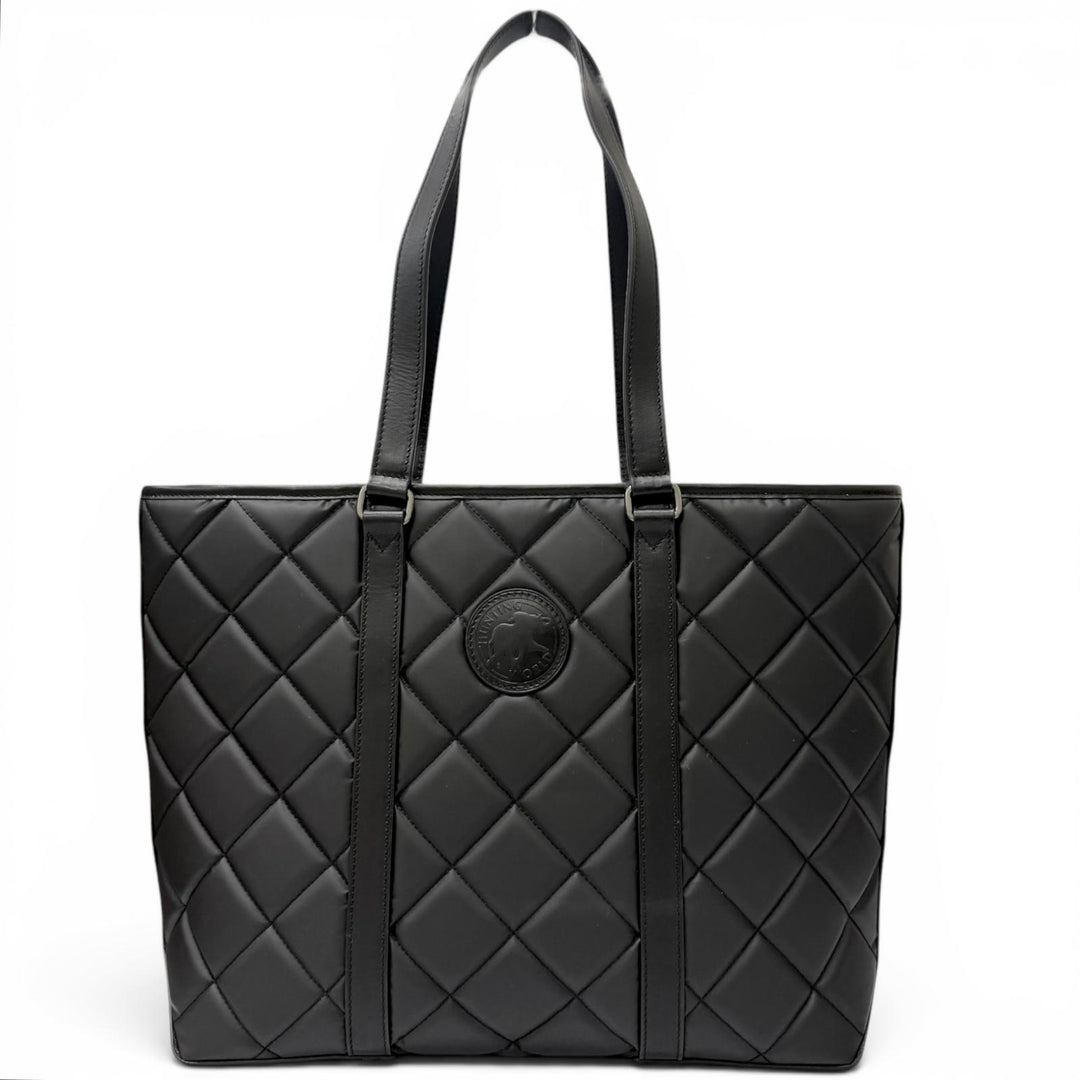Great HUNTING WORLD Tote Bag Batue Origin Neo Quilting A4 size storage possible