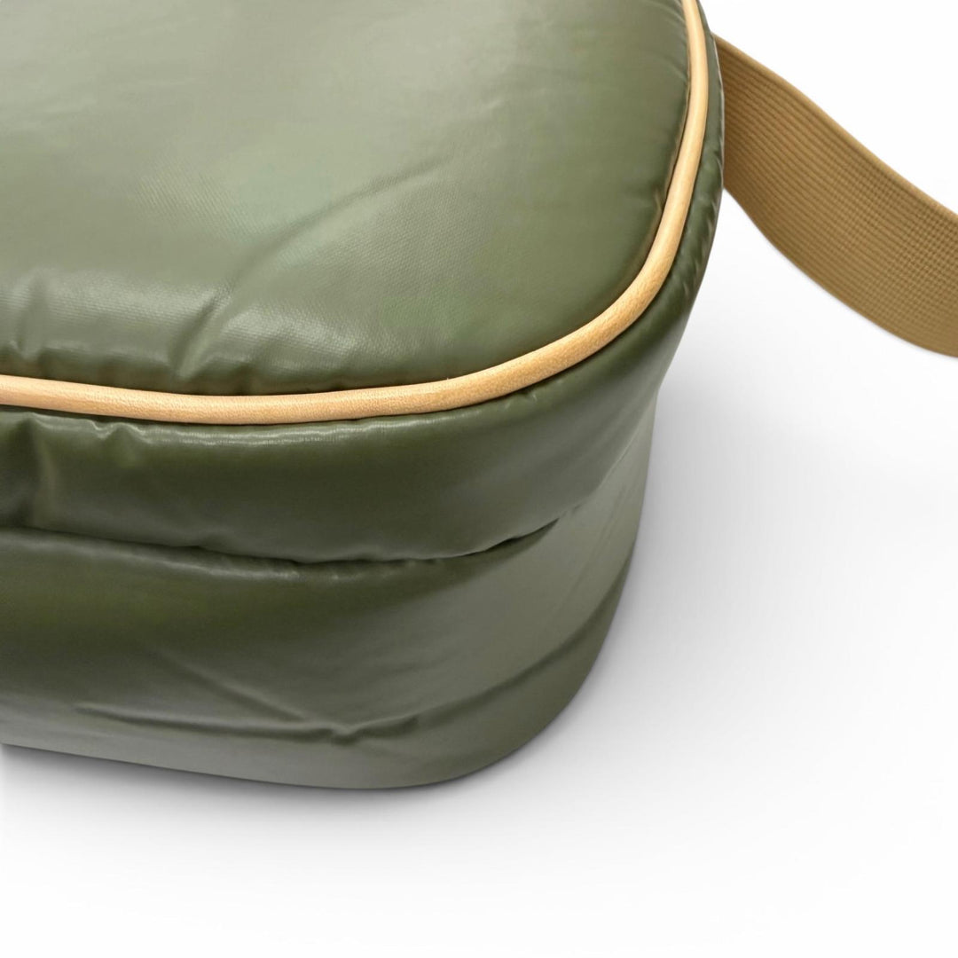 Excellent HUNTING WORLD Shoulder Bag Batue Origin Neo Original Safari Explorer