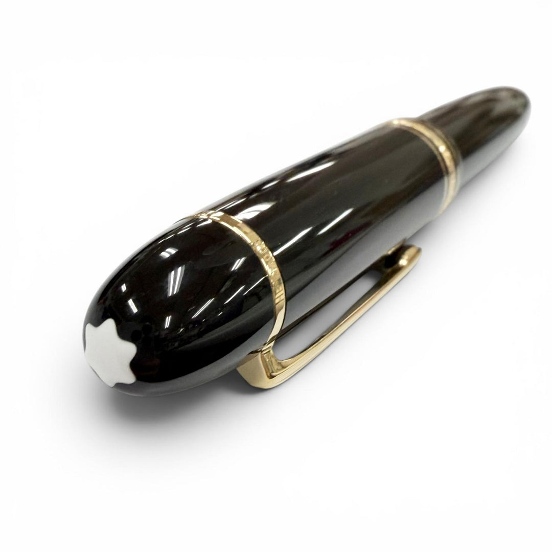 Great MONTBLANC fountain pen Meisterstück 149 Rare White Star black 18K mens