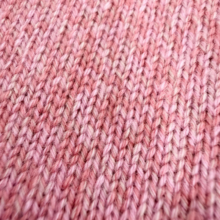 Pristine CHANEL cardigan pink cashmere Women 40 P77545