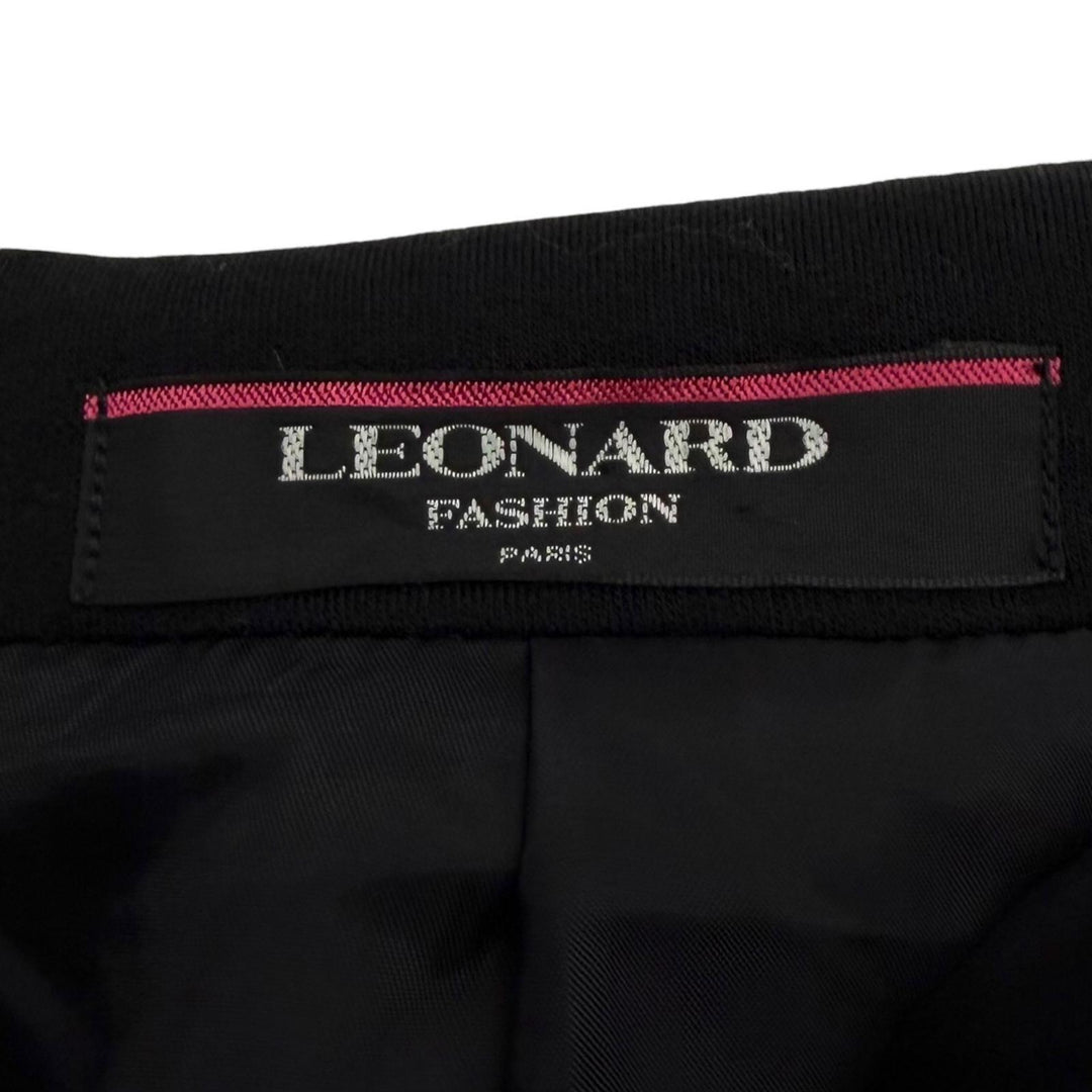 Great LEONARD FASHION coat Includes 4 extra belts and logo buttons. wool 11