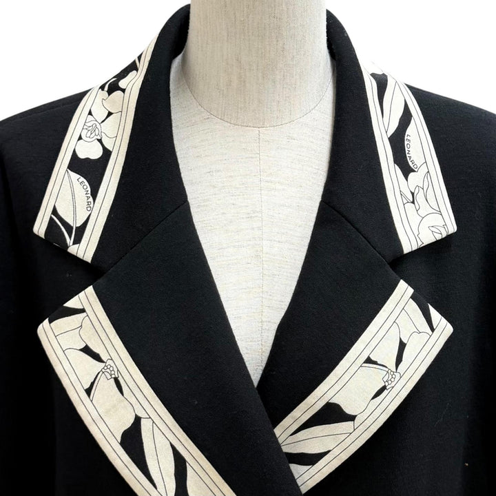 Great LEONARD FASHION coat Includes 4 extra belts and logo buttons. wool 11