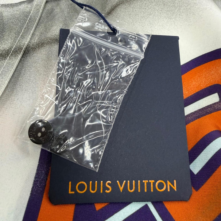 Pristine LOUIS VUITTON Long sleeve shirt Logo graphic shirt multicolor 38 FKTO04
