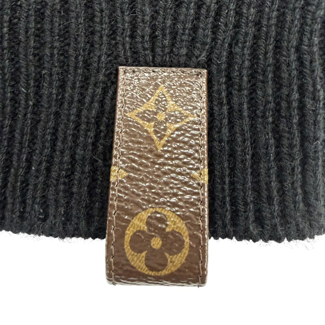 Great LOUIS VUITTON Short sleeve knit Beaded Monogram black cashmere Women S