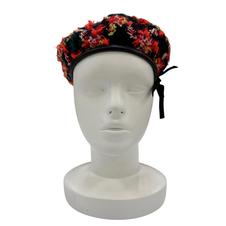 Pristine GUCCI beret GG Marmont Cowhide Leather Piping Tweed multicolor S 729140