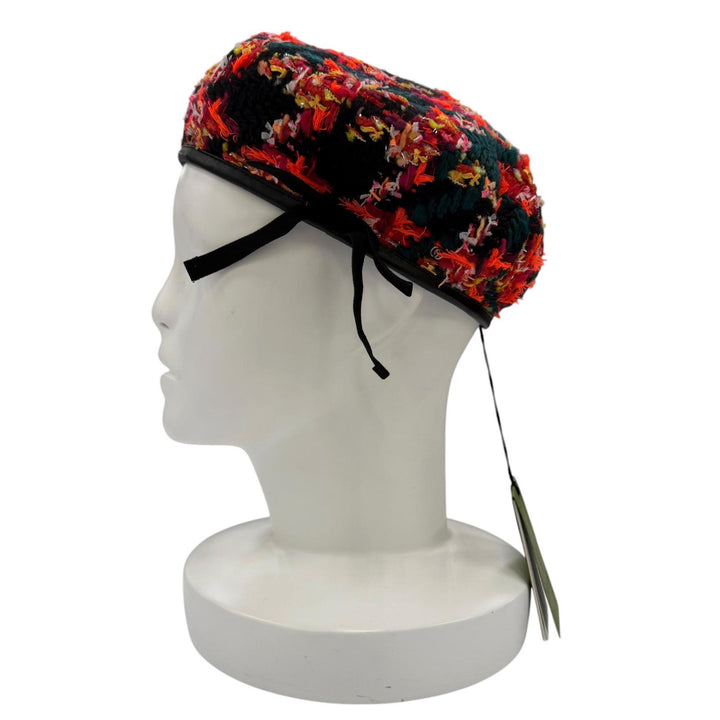 Pristine GUCCI beret GG Marmont Cowhide Leather Piping Tweed multicolor S 729140