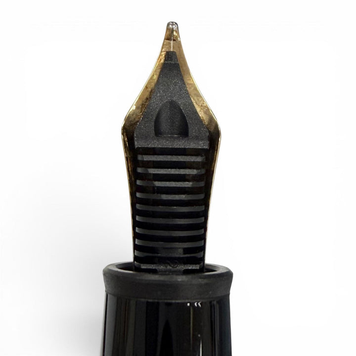 Excellent MONTBLANC UNICEF fountain pen Meisterstück black 18K mens