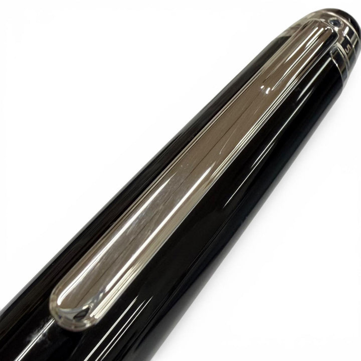 Excellent MONTBLANC UNICEF fountain pen Meisterstück black 18K mens
