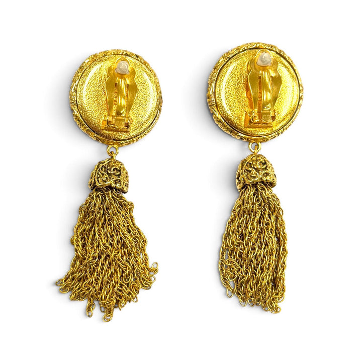 Great CHANEL Earring COCO Mark Lava Eco Pearl gold Women 93A