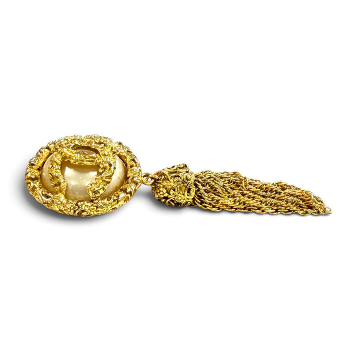Great CHANEL Earring COCO Mark Lava Eco Pearl gold Women 93A