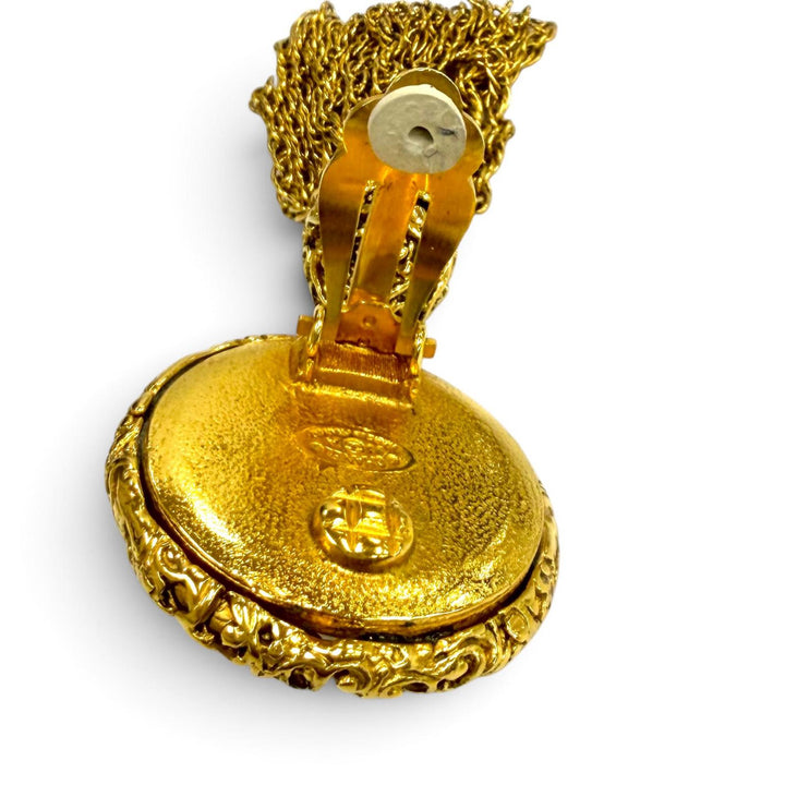Great CHANEL Earring COCO Mark Lava Eco Pearl gold Women 93A