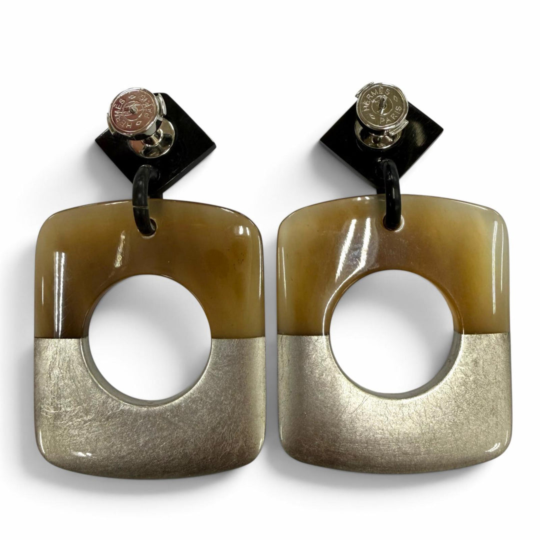 Very Good HERMES Pierce Serie Metal Post Accessories beige Buffalo horn Women