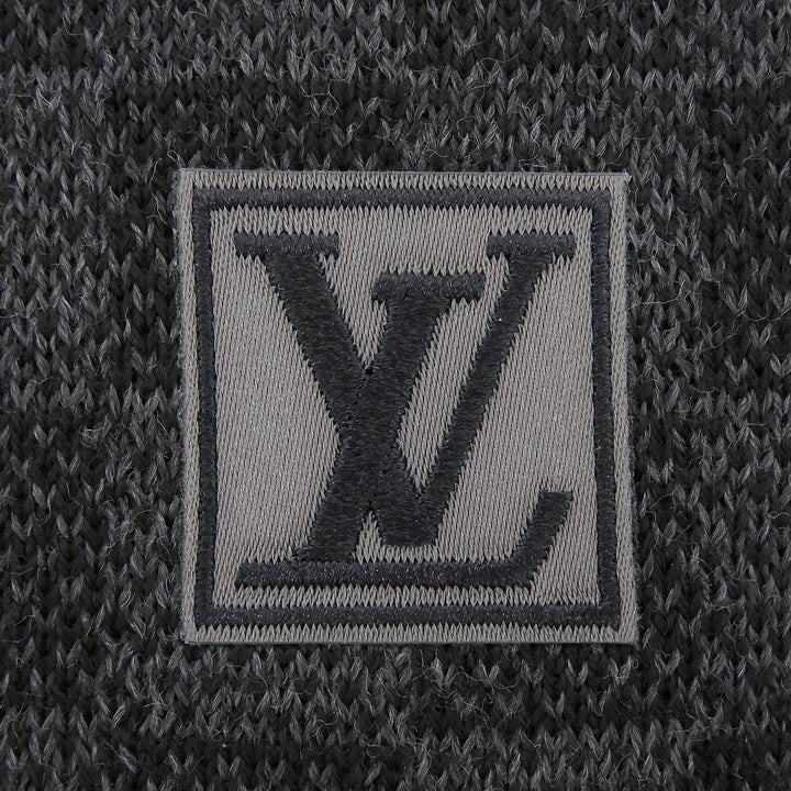Great LOUIS VUITTON Scarf Escalp Petit Damier Logo patch black wool mens M70028