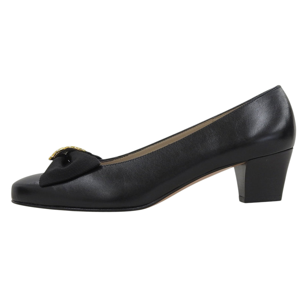 Pristine Salvatore Ferragamo pumps SENATO Gancini Ribbon Design black leather 6