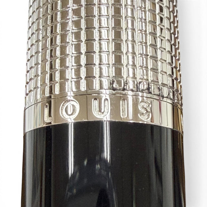 Excellent LOUIS VUITTON Ballpoint pen Dock lacquer Silver mens