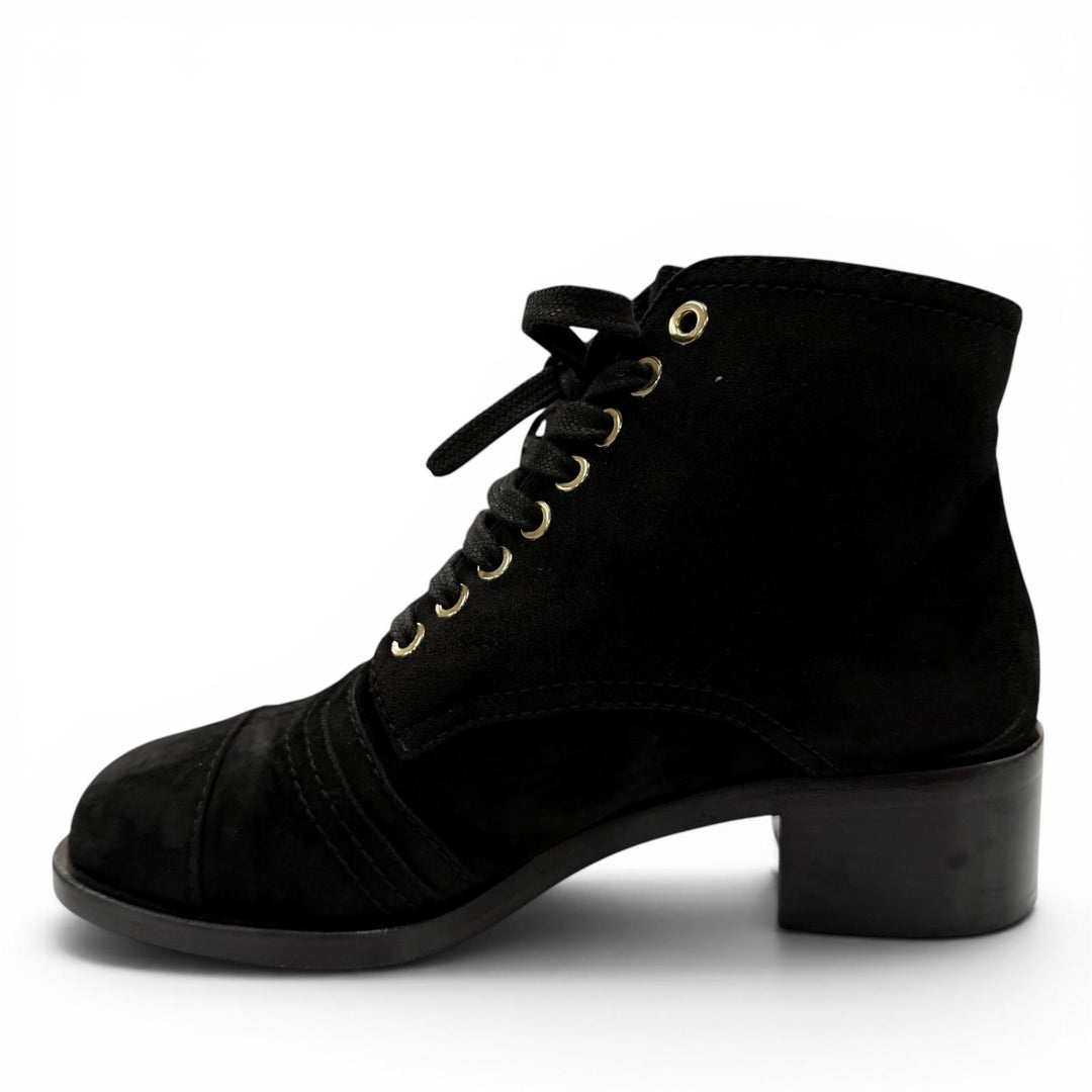 Great CHANEL Ankle boots COCO Mark embroidered sheepskin boots black 35 G33855