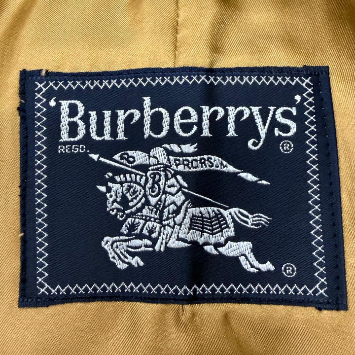 Great Burberrys coat Nova check pattern on the back with wool liner khaki