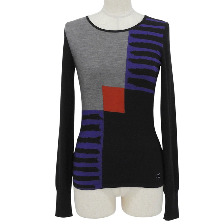 Excellent CHANEL knit COCO Mark embroidered logo sweater black 34 08A P33506