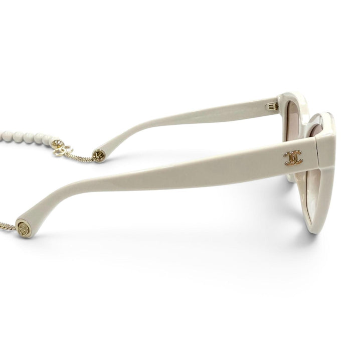 Excellent CHANEL sunglasses COCO Mark Ball Chain included light beige 5487-A