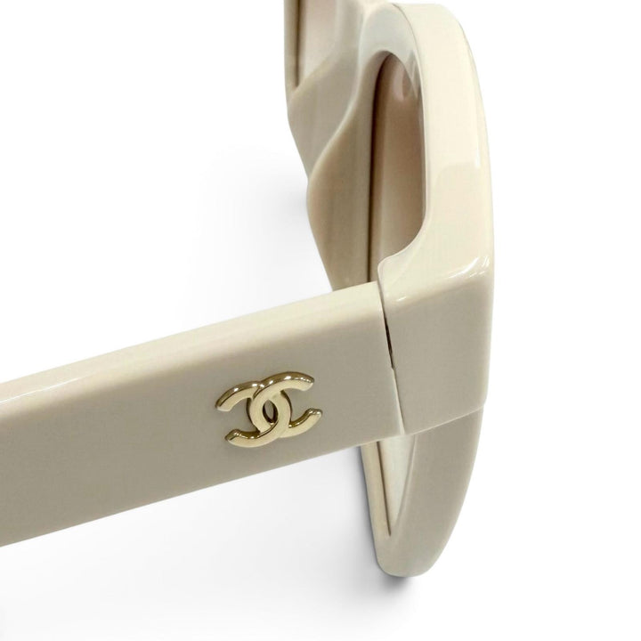 Excellent CHANEL sunglasses COCO Mark Ball Chain included light beige 5487-A