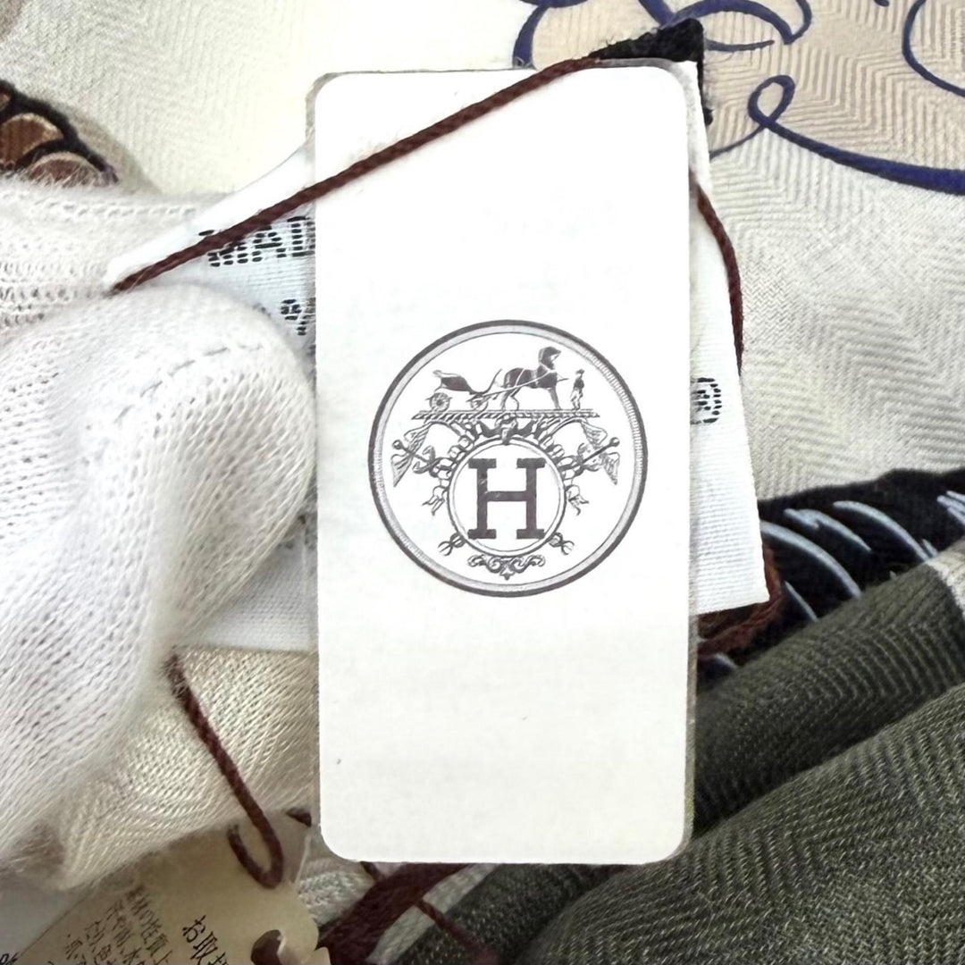 Pristine HERMES scarf Parfroy Large format cashmere Women