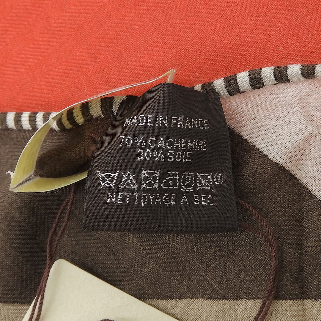 Pristine HERMES scarf Triangle Click Crack Multi cashmere Women 361662S